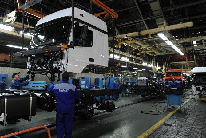 Автомобильный завод «КАМАЗа» - повышаем уровень зарплат и социальных гарантий